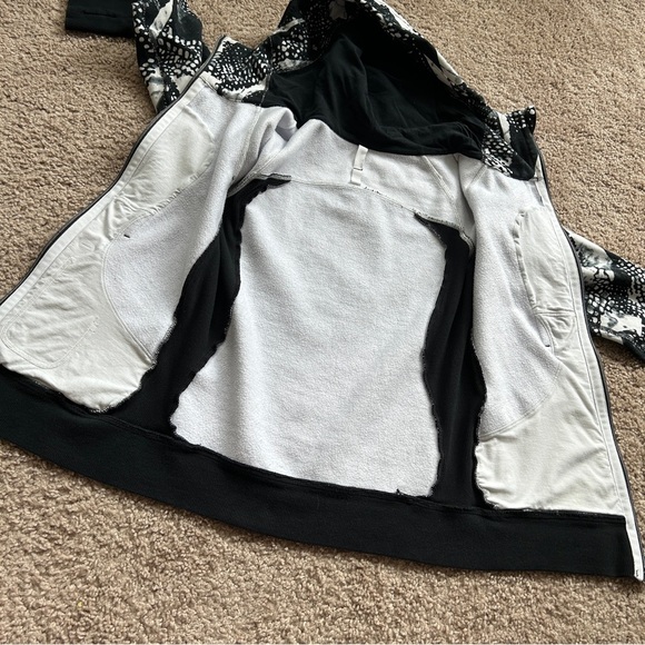 Lululemon Scuba Hoodie 3 Full Zip Black White Static Mist Jacket Size 6 - Picture 9 of 16